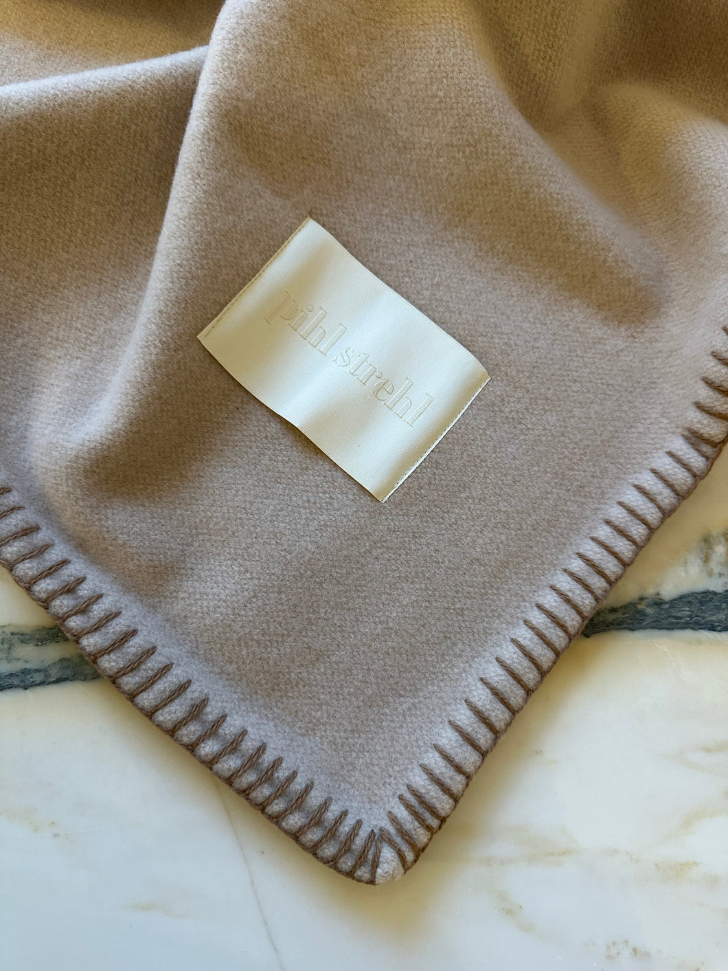 Merino Wool Throw - Greige