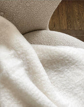 Classic Mohair Blanket - Creme